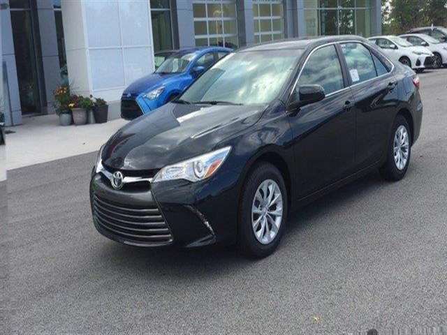 Toyota Camry 2017 photo 3